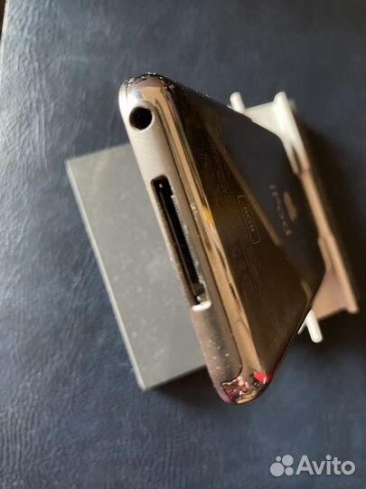 Apple iPod touch 8GB A1213 1st gen