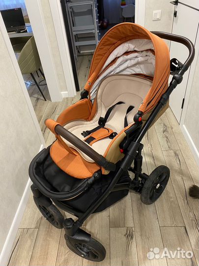 Продам коляску 2 в 1 Tutis Viva Life