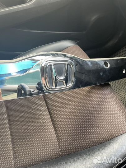 Накладка багажника