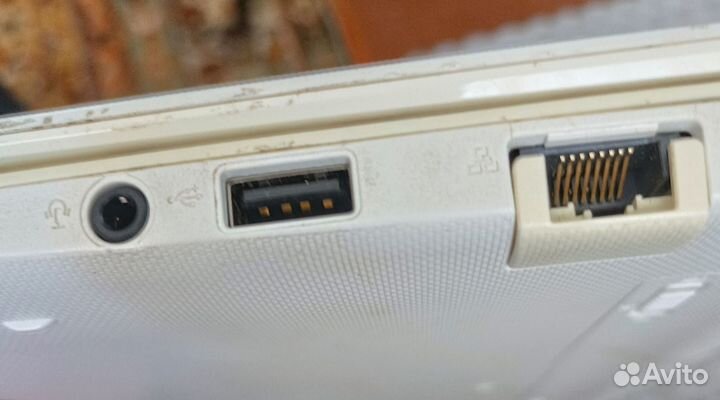 Нетбук asus eee pc x101ch