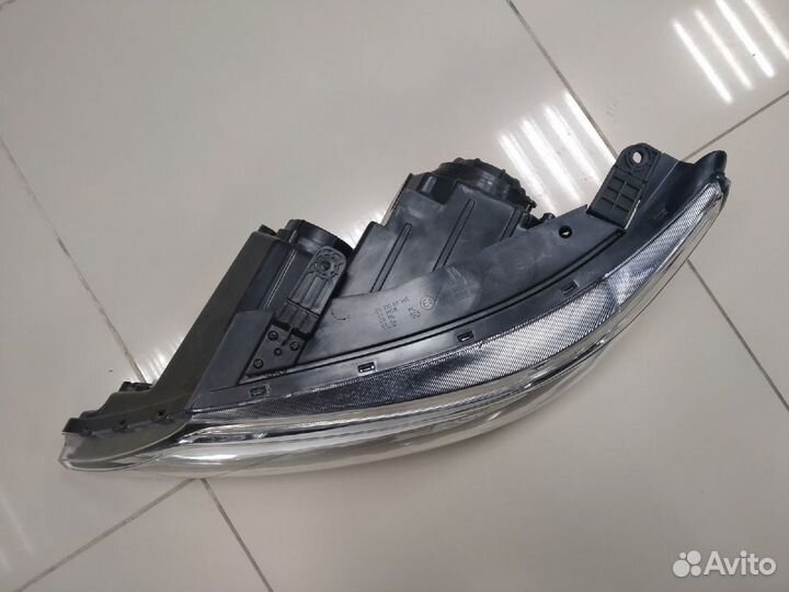 Фара левая Kia Sorento 2 рестайлинг (дефект дхо)