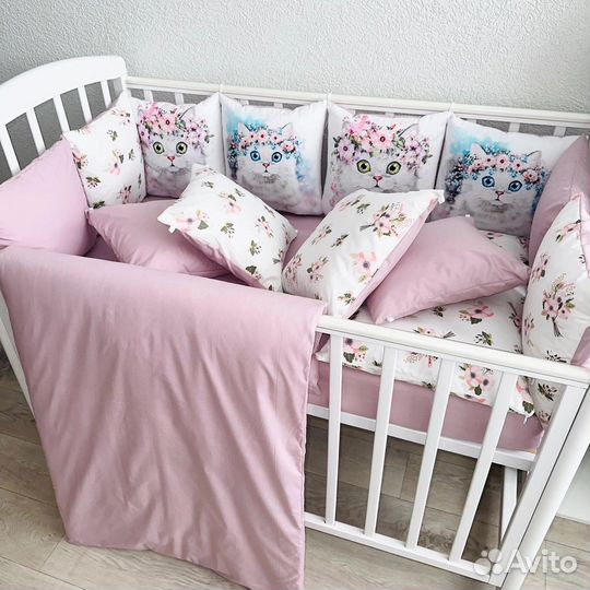 Комплект в кроватку, новый