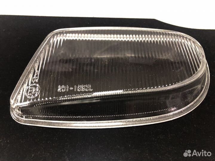 Стекло противотуманок Мерседес W210