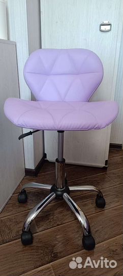 Стул косметологический, столик-этажерка