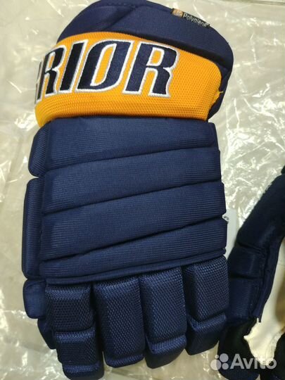 Хоккейные перчатки warrior