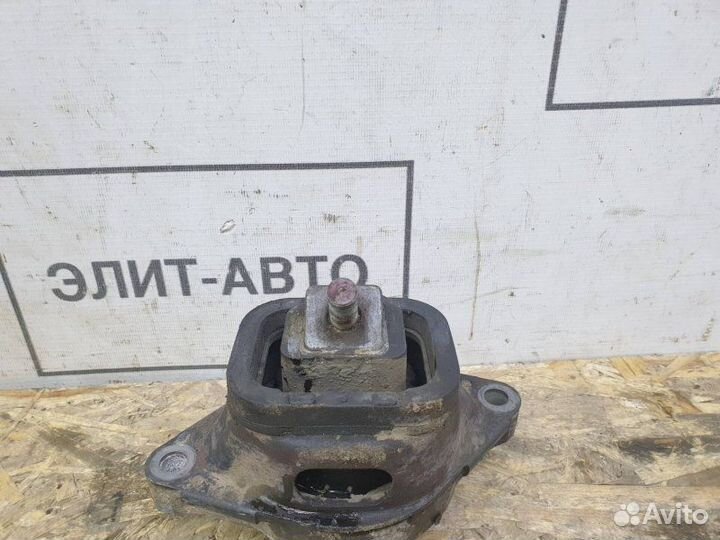 Подушка двс левая Land Rover