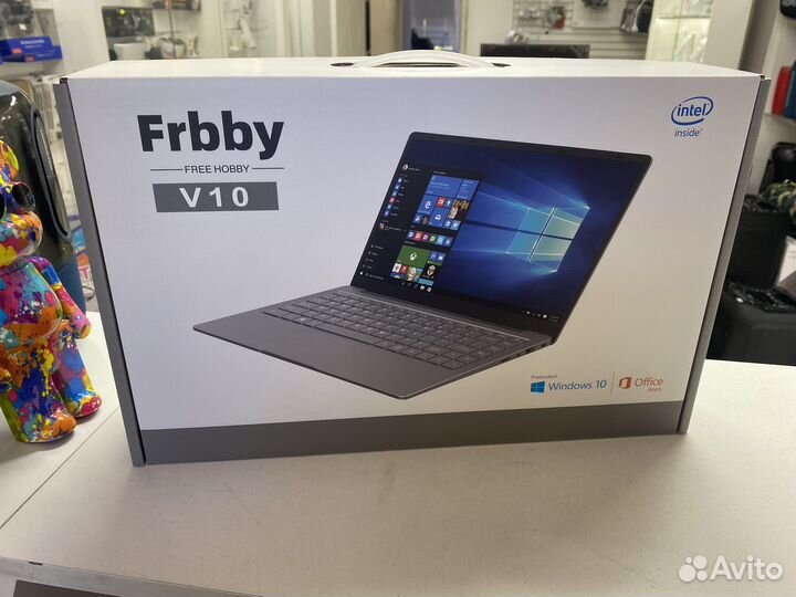 Ноутбук 8/256 новый