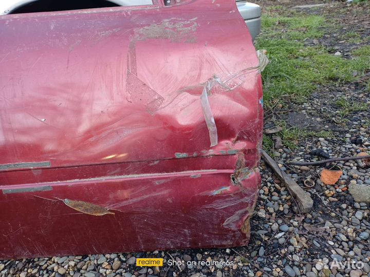 Дверь передняя правая калина