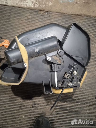 Нива шевроле корпус отопителя