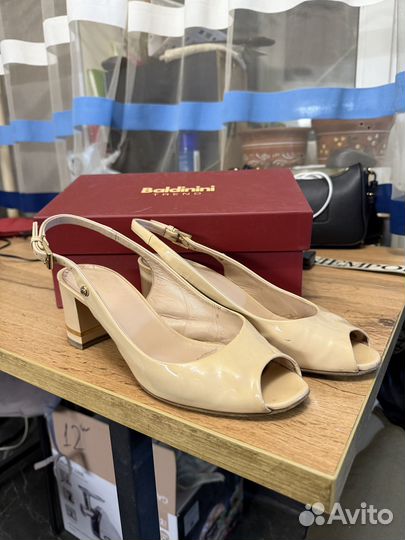 Baldinini босоножки 39