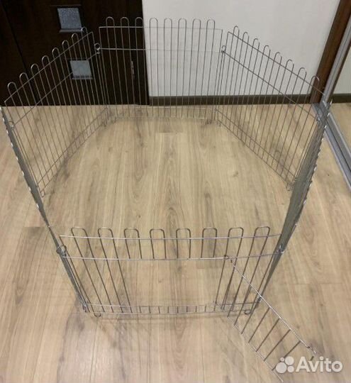 Новый манеж. Высота секции 65см, ширина 65см