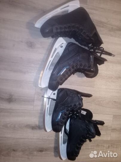 Коньки хоккейные