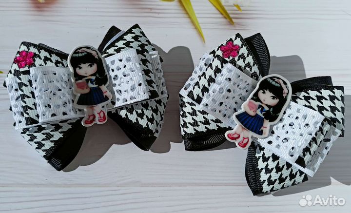 Школьные бантики ручной работы