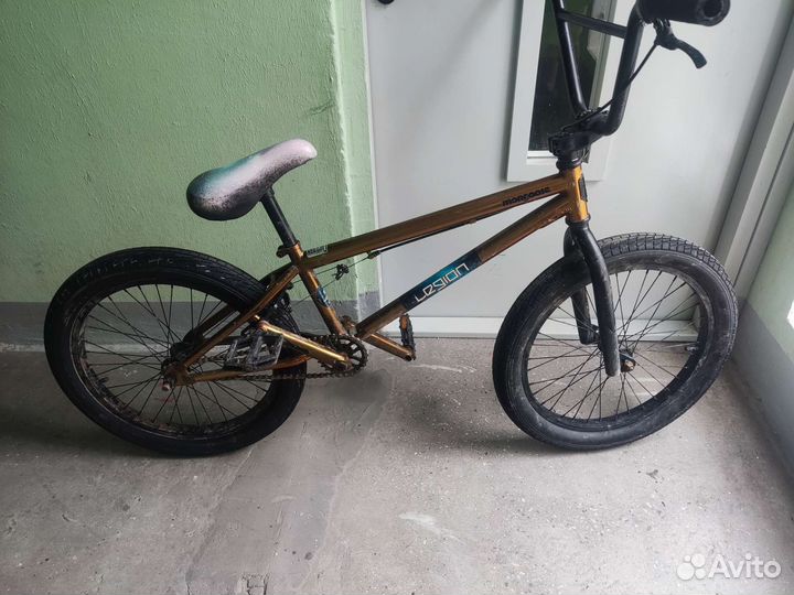 Трюковой велосипед BMX Mongoose legion L40 бу