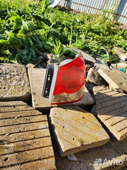 Фары на шевроле круз 2013