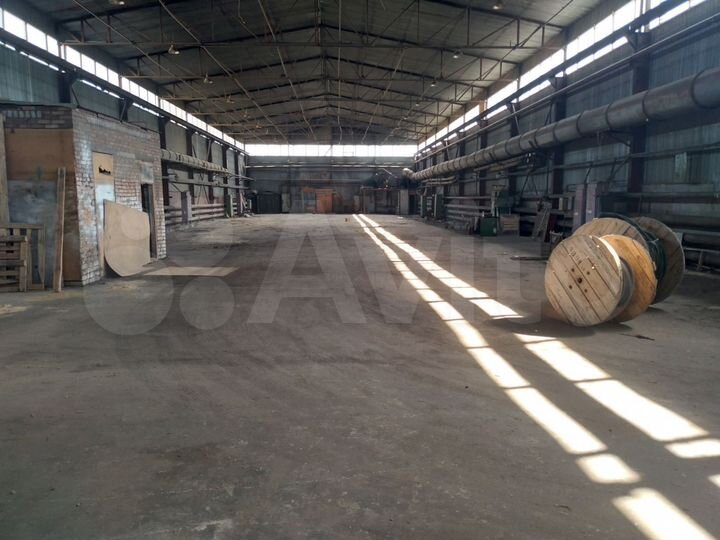 Склад, 2500 м²