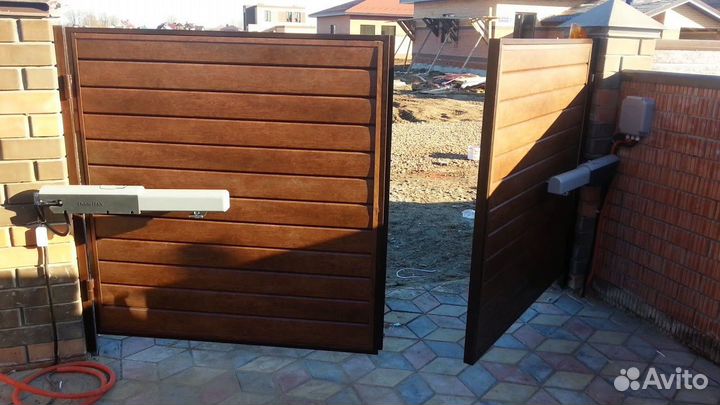 Въездные распашные ворота в наличии