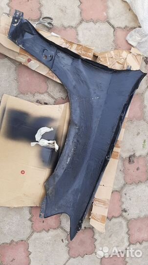 Левое переднее крыло Ford Escape