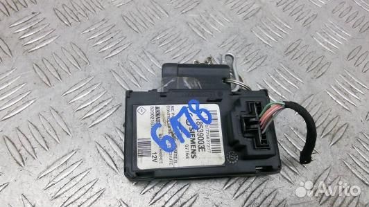 Картоприемник renault scenic 2 (8LV09QK01)