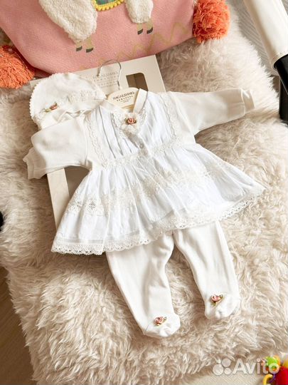 Костюм на выписку для девочки