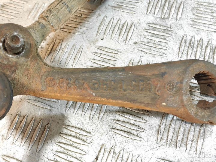 Трапеция рулевая E 124