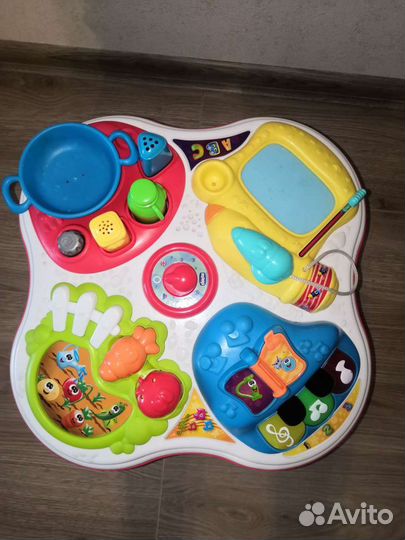 Игровой центр Chicco говорящий столик