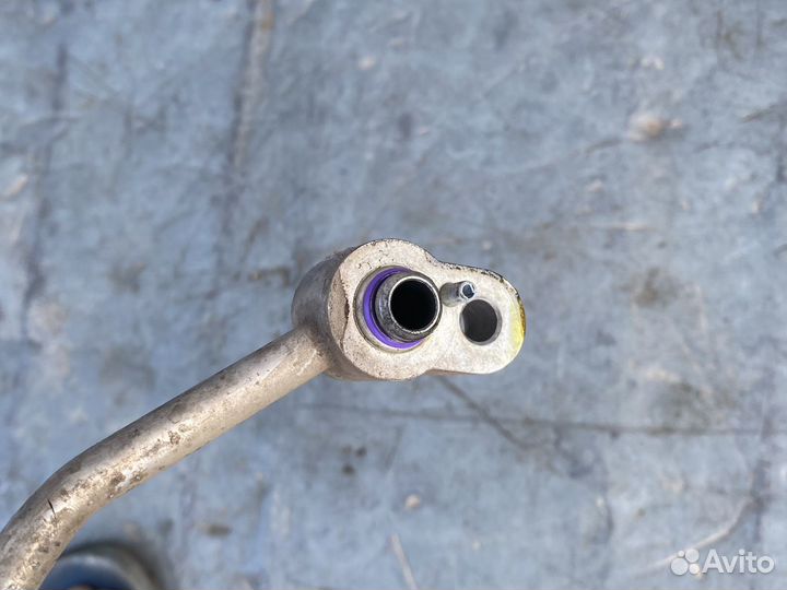 Патрубок кондиционера Skoda Fabia 2004-2007