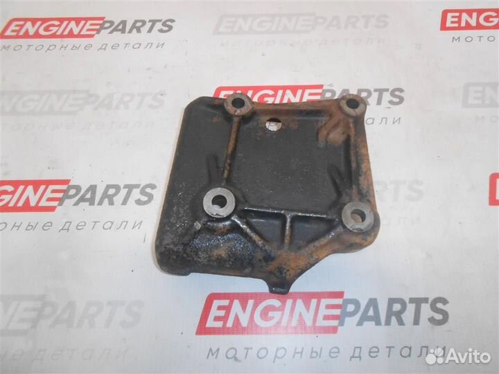 Кронштейн кондиционера Honda Odyssey RA1(94-97)