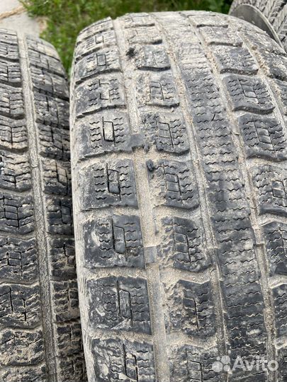 Presa PI02 215/60 R16