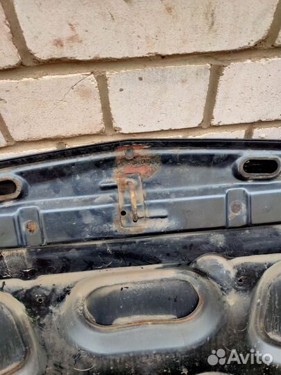 Капот LADA largus, dacia logan