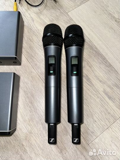 Микрофон Sennheiser XSW 1 835 B