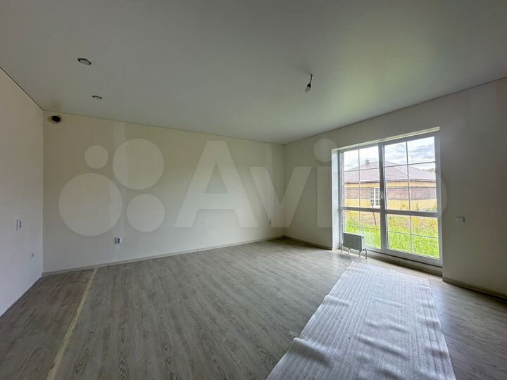 Дом 104 м² на участке 6 сот.