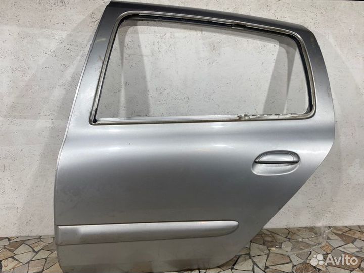Дверь задняя левая Renault Symbol седан 1.4