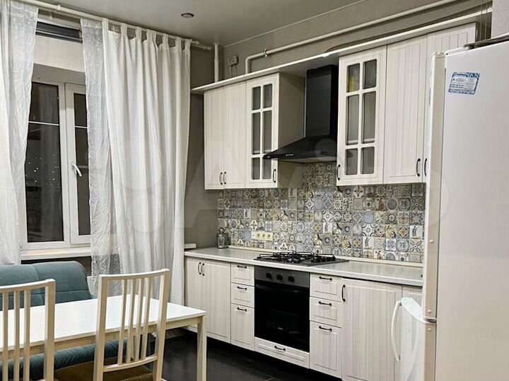 1-к. квартира, 40 м², 1/3 эт.