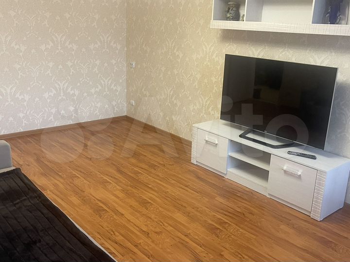 3-к. квартира, 71 м², 6/10 эт.