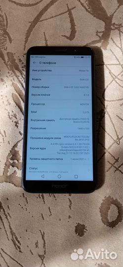 Телефон honor 7а