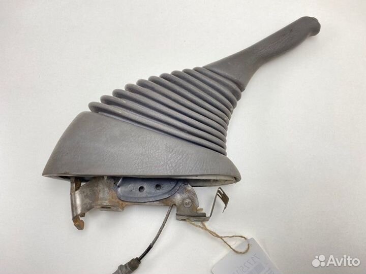 Рычаг стояночного тормоза Toyota Estima Emina