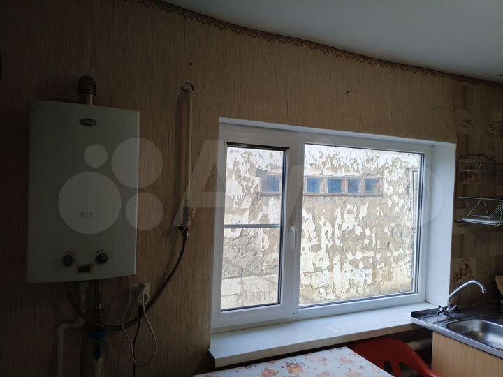 Дом 30 м² на участке 8 сот.