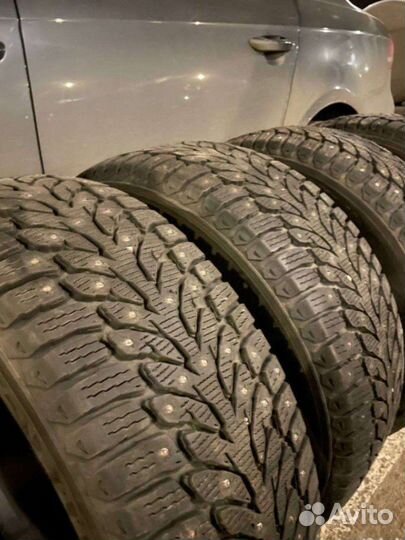 Kumho WinterCraft Ice Wi32 225/55 R17