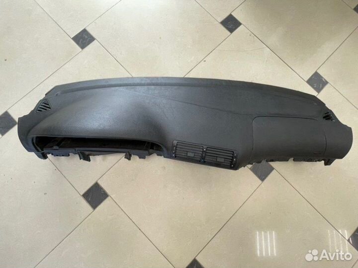 Торпедо Bmw 523I E39 M52 2.5 1999