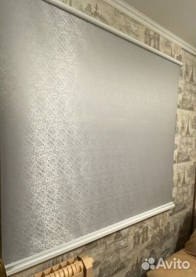 Рулонные шторы блэкаут в коробе L6358