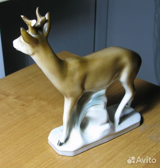 Статуэтка фарфоровая «Олень». Германия. Середина 2