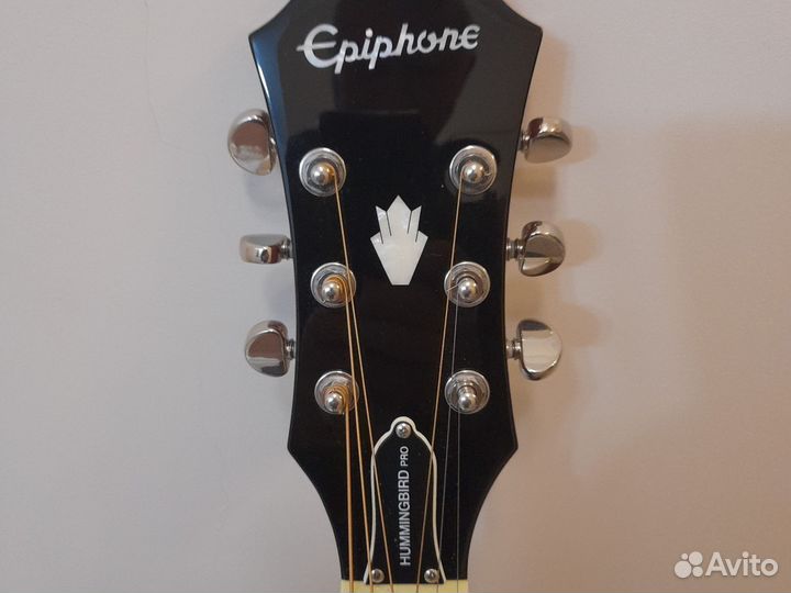 Гитара электроакустика Epiphone hummingbird