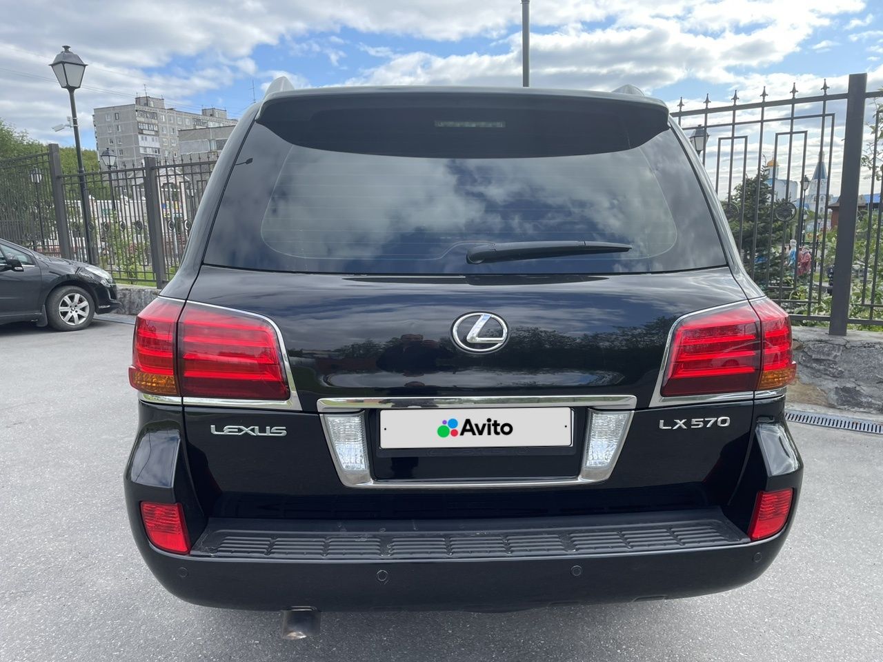 Lexus LX: фото владельца
