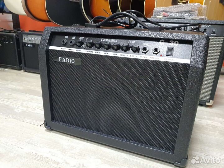 Комбоусилитель 35w