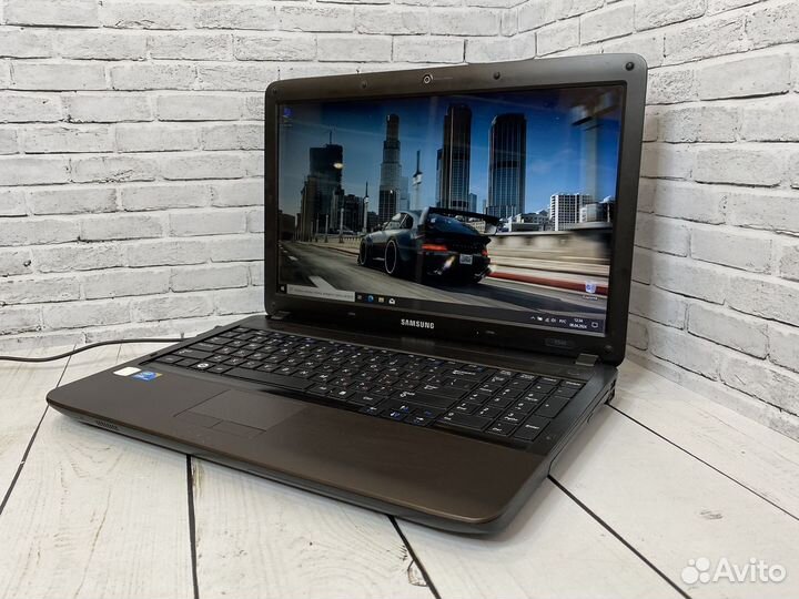 Мощный ноутбук Samsung с гарантией