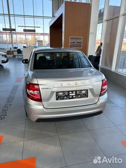 LADA Granta 1.6 МТ, 2024