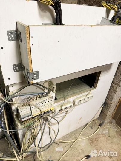 Шкаф для майнинга