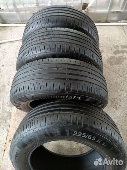 Continental ContiPremiumContact 5 SUV 225/65 R17