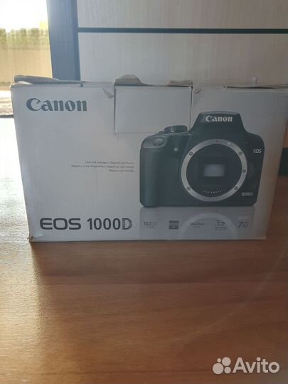 Продам зеркальный фотоаппарат Canon 1000d